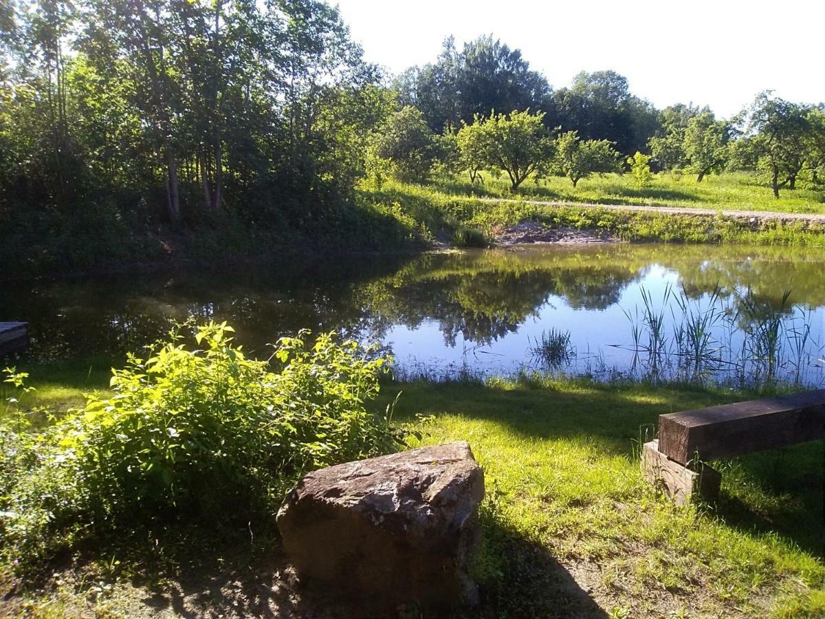 Alisa Kviecia. Villa Juodalaukiai Luaran gambar